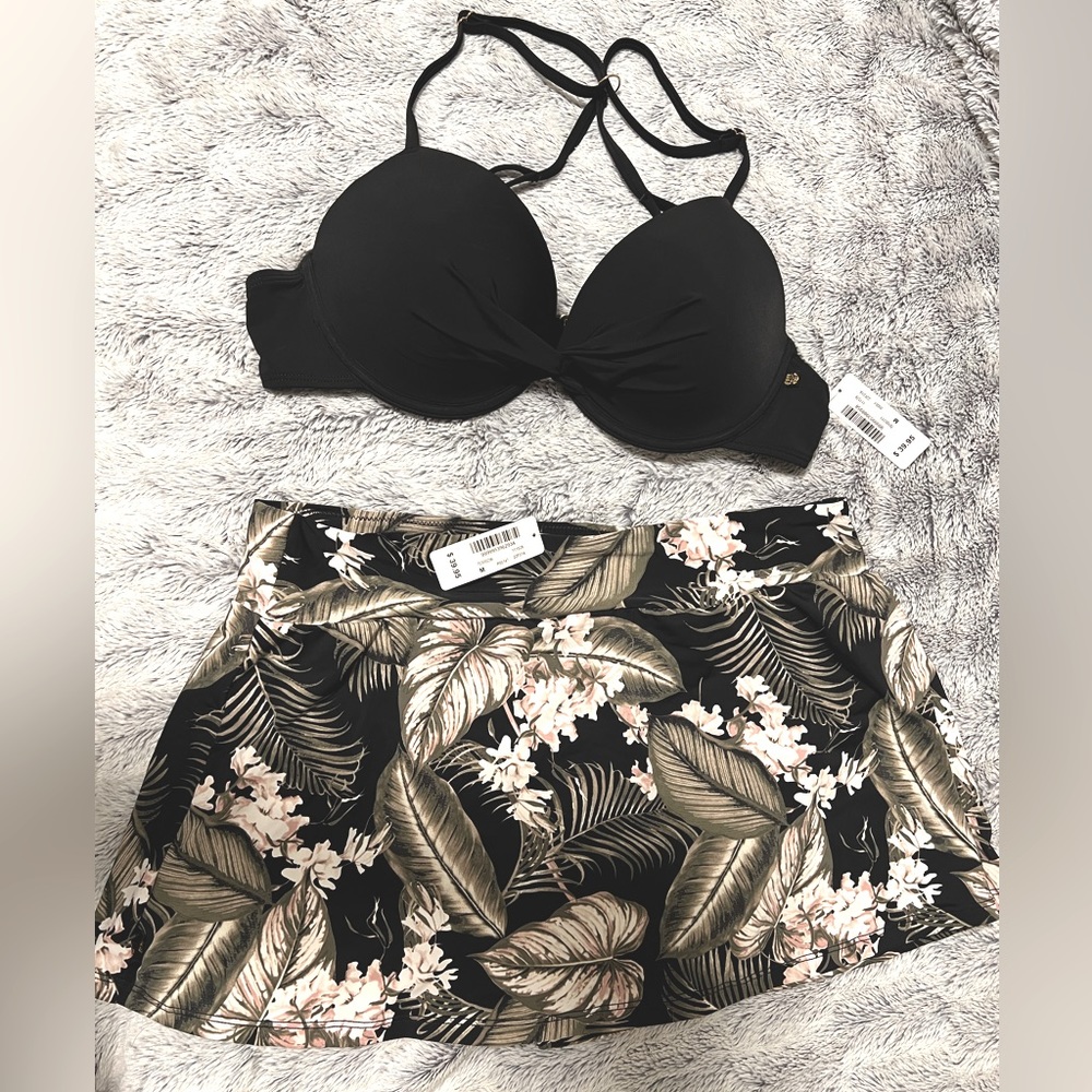 Swim wear La Vie En Rose. Sz M  BRAND NEW